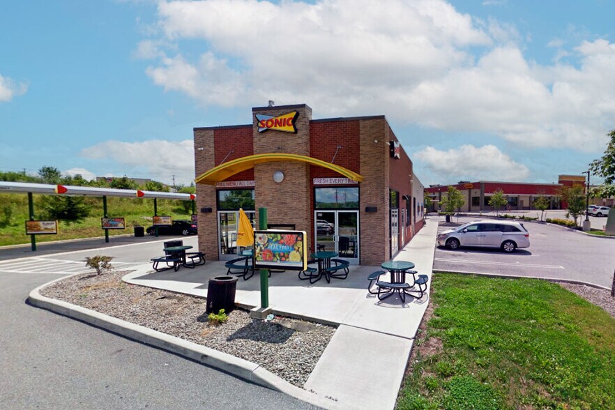 More Photos Of 368 E Route 211, Middletown Fast Food For Lease
