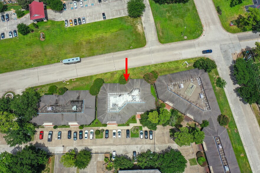 More Photos Of 14411 Cornerstone Village Dr, Houston Office For Sale