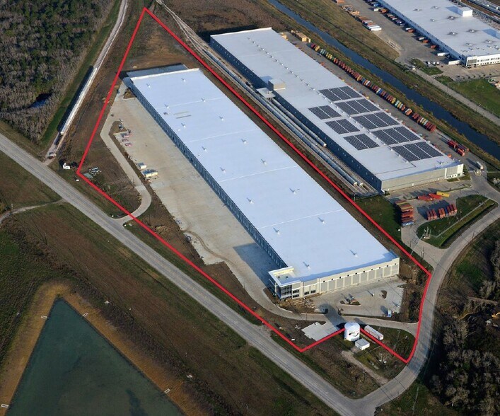 Primary Photo Of 7525 Sutton Rd, Baytown Warehouse For Lease