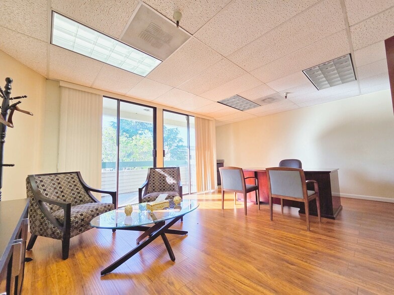 More Photos Of 1901-1933 O'Toole Way, San Jose Research And Development For Lease
