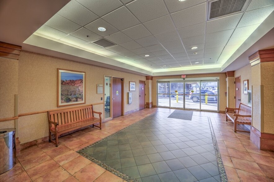 More Photos Of 1815 E Lake Mead Blvd, North Las Vegas Medical For Lease