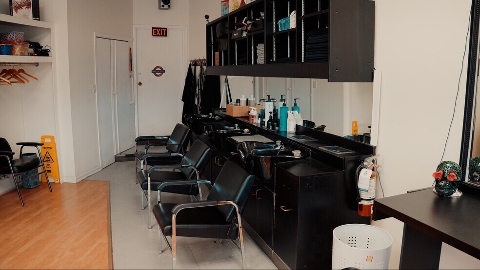 More Photos Of 15223-15245 Russell Ave, White Rock Apartments For Sale