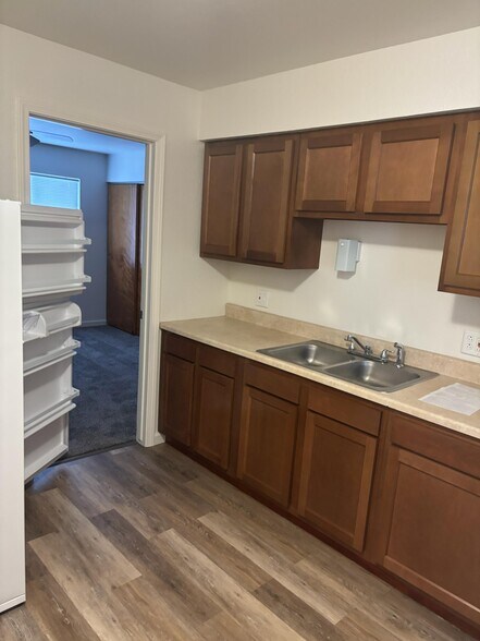 More Photos Of 1521 Brooke Park Dr, Toledo Apartments For Sale