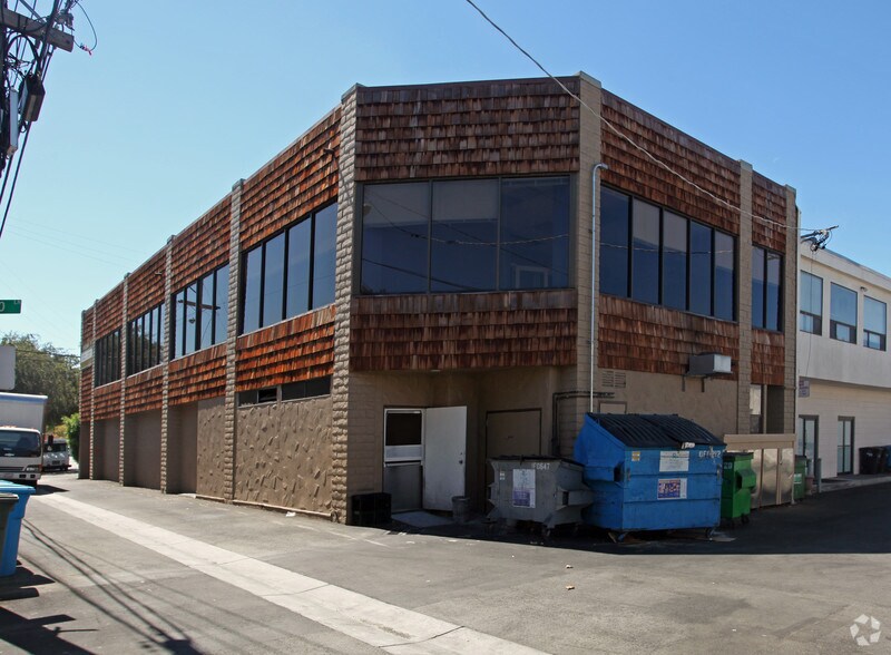 More Photos Of 1120-1122 Crane St, Menlo Park Office For Sale