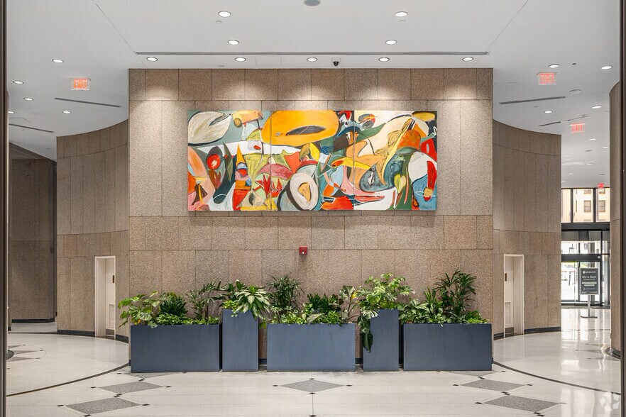 More Photos Of 1000 N West St, Wilmington Coworking Space