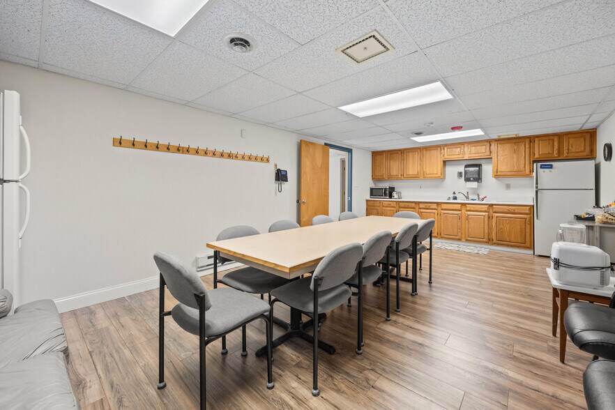 More Photos Of 2100 S Clinton Ave, Rochester Medical For Sale