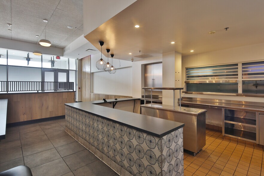 More Photos Of 110 S Fairfax Ave, Los Angeles Office For Lease