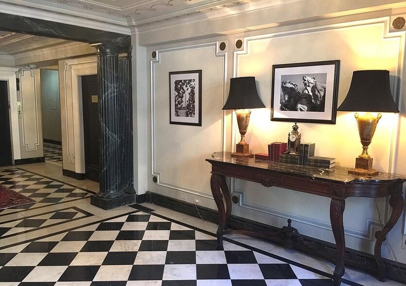 More Photos Of 1026 16th St NW, Washington Apartments For Sale