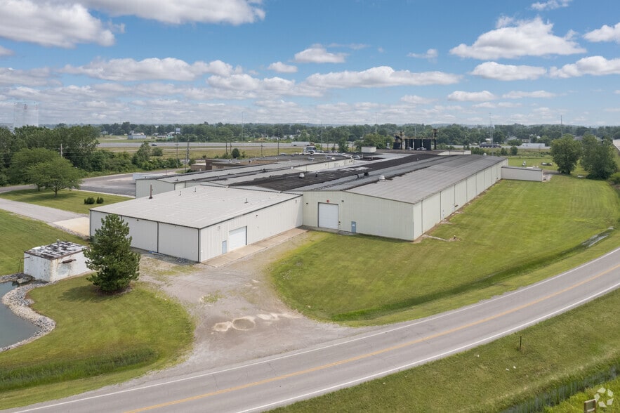 More Photos Of 1300 Morrical Blvd, Findlay Manufacturing For Lease