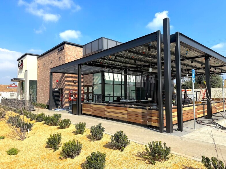 More Photos Of 1303 Bristol St, Santa Ana Fast Food For Sale