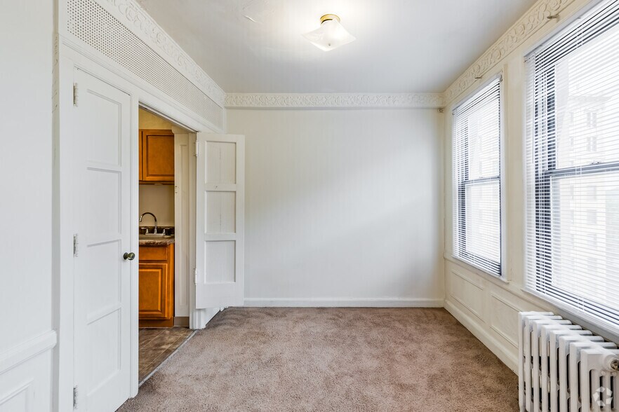 More Photos Of 500 S Aiken Ave, Pittsburgh Apartments For Lease