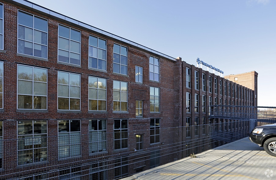 More Photos Of 25 Marston St, Lawrence Medical For Lease