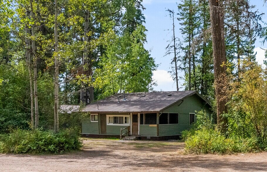 More Photos Of 3481 N Highway 83, Seeley Lake Hotel For Sale