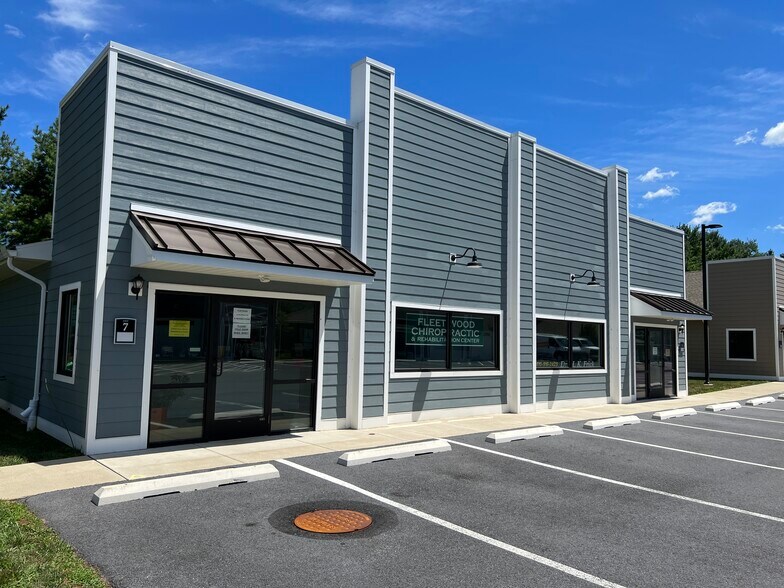 More Photos Of 8520 Allentown Pike, Blandon Unknown For Lease