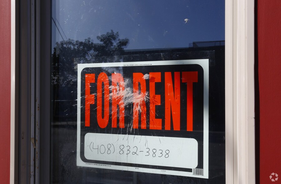 More Photos Of 711 Pacific Ave, Santa Cruz Restaurant For Lease