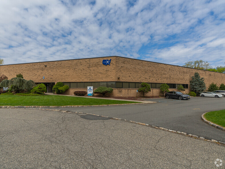 Primary Photo Of 3 Sperry Rd, Fairfield Distribution For Lease