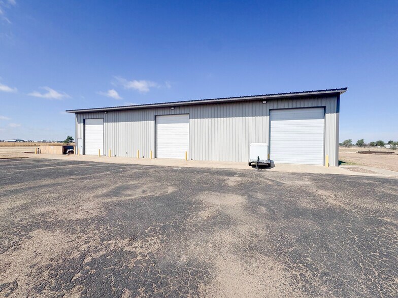 Primary Photo Of 1133 N Price Rd, Pampa Warehouse For Lease