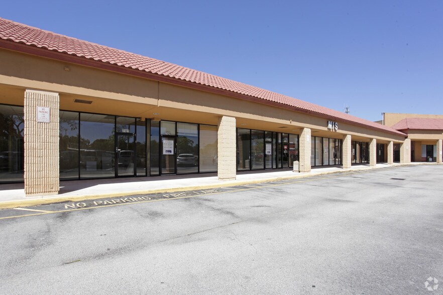 More Photos Of 7047-7251 NW 88th Ave, Tamarac Freestanding For Lease