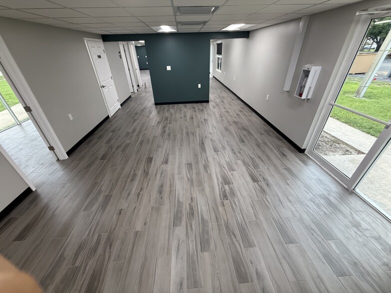 More Photos Of 7900 Dr. Martin Luther King, J St N, Saint Petersburg Medical For Lease