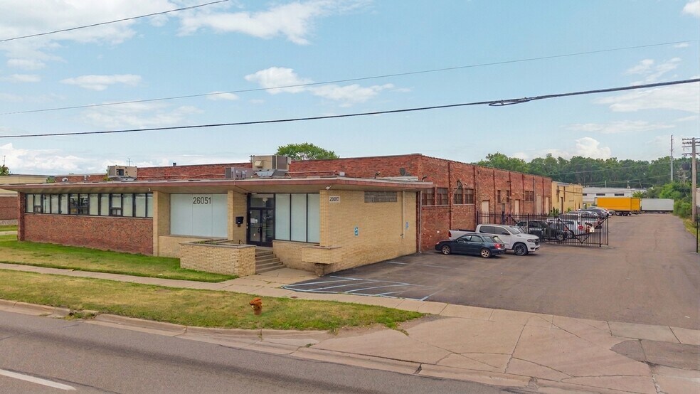 More Photos Of 26051 Michigan Ave, Inkster Warehouse For Sale