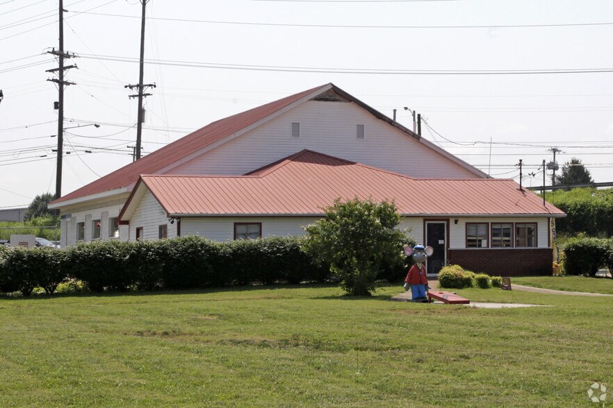 More Photos Of 640 Old Hickory Blvd, Old Hickory Golf Course Driving Range For Sale