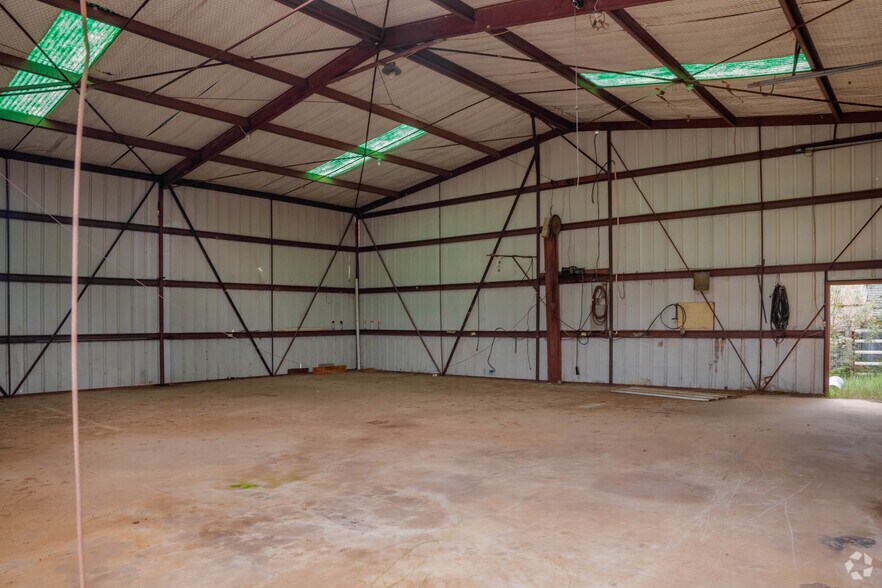 More Photos Of 20231 Pleasanton Rd, San Antonio Trailer Camper Park For Sale