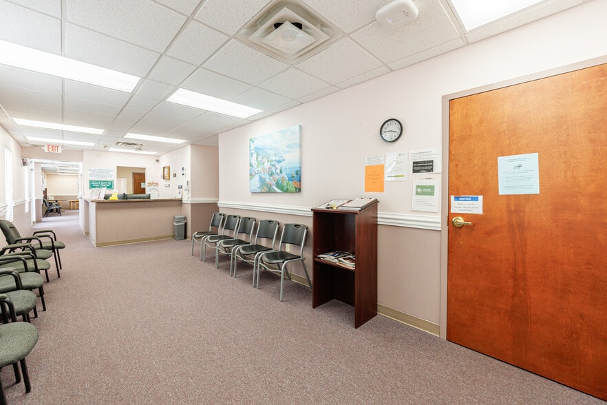 More Photos Of 111 Lee Byrd Rd, Loganville Medical For Sale