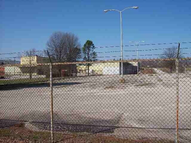 More Photos Of 2050 Kefauver Dr, Milan Manufacturing For Sale