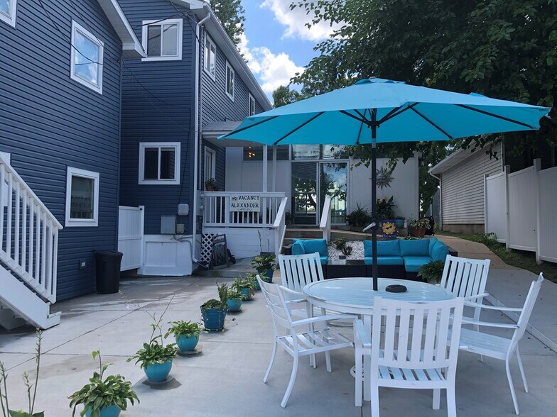 More Photos Of 5088 E Indiana Beach Rd, Monticello Hotel For Sale