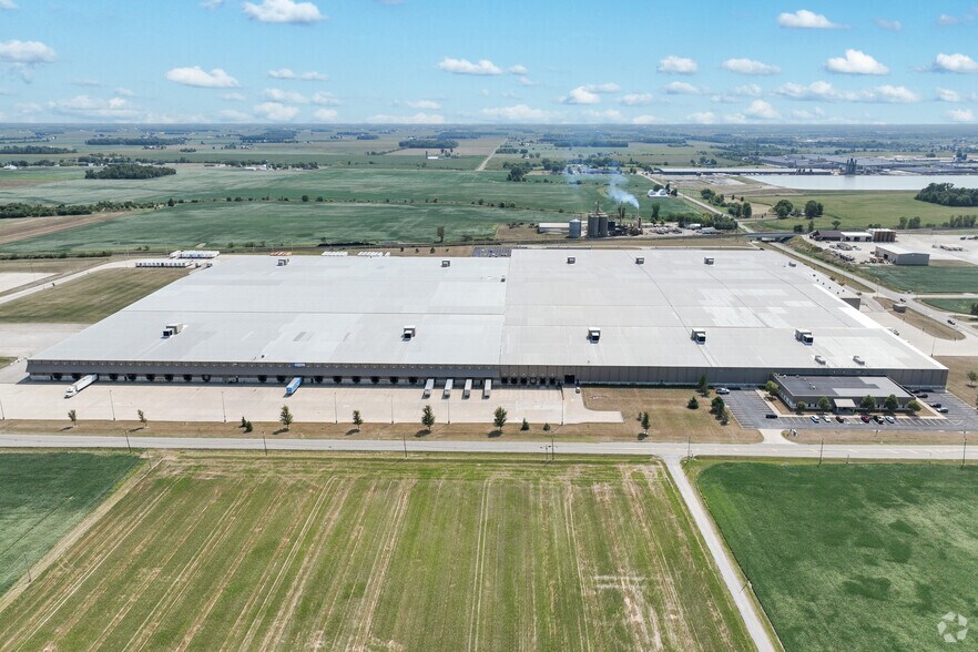 More Photos Of 1001 E Lutz Rd, Archbold Distribution For Sale