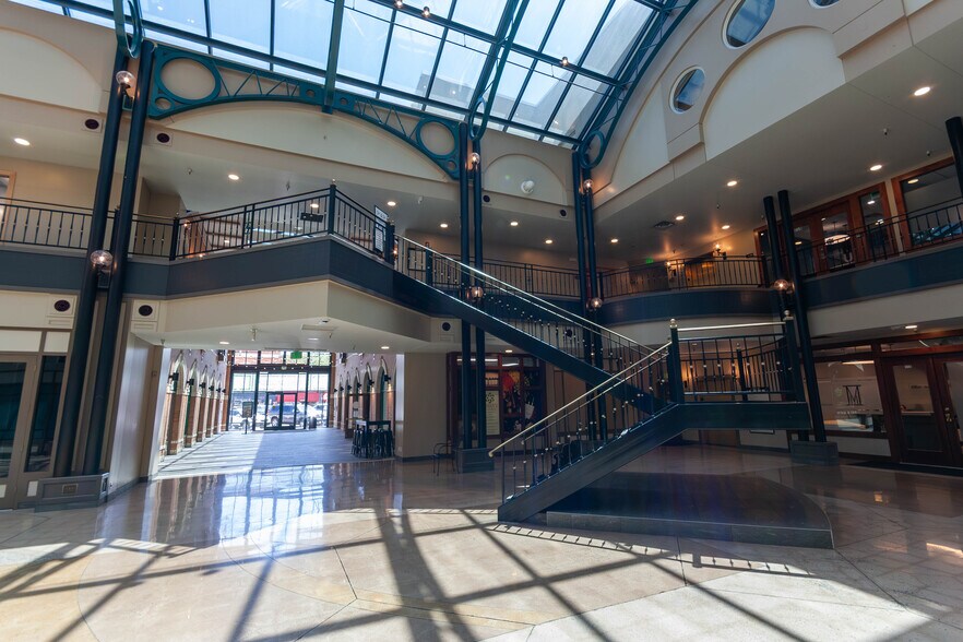 More Photos Of 123-147 N College Ave, Fort Collins Office For Sale