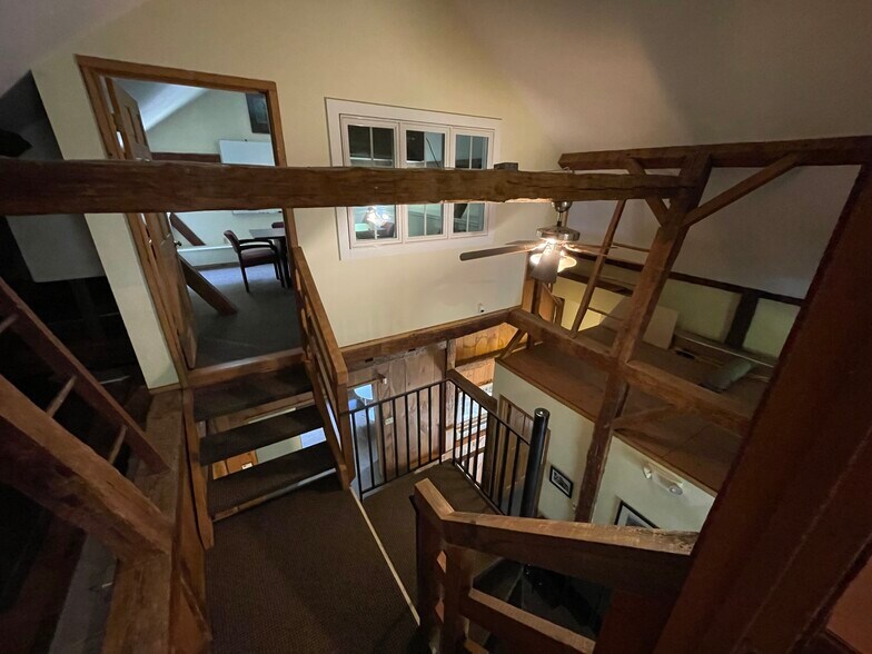 More Photos Of 167 Baxter Rd, Storrs Mansfield Office For Sale