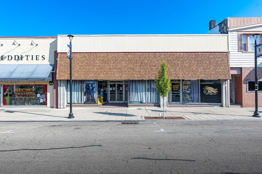Primary Photo Of 13-15 W Main St, Fairborn Storefront For Sale