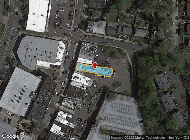 More Photos Of 58 School St, Glen Cove Office For Lease