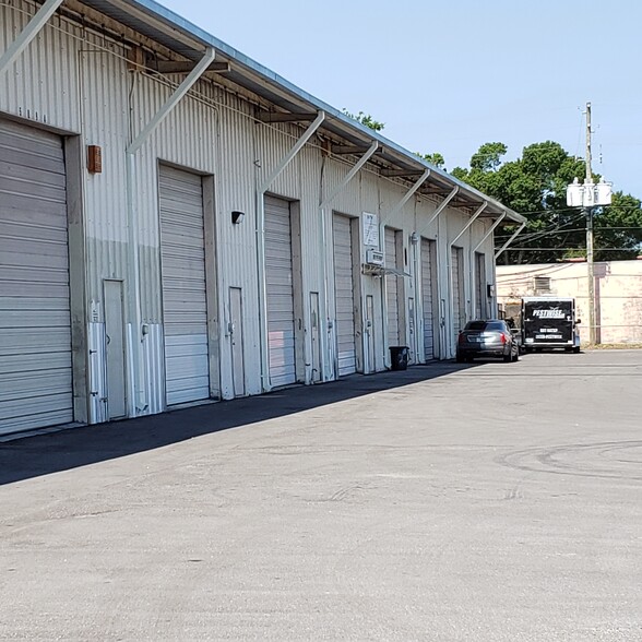 Primary Photo Of 5100 Ulmerton Rd, Clearwater Warehouse For Lease