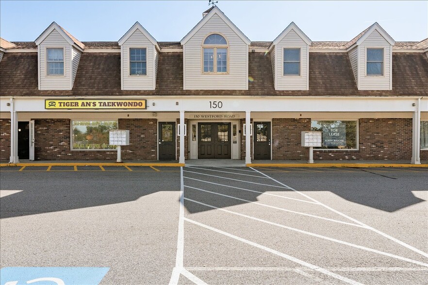More Photos Of 150 Westford Rd, Tyngsborough Storefront Retail Office For Lease