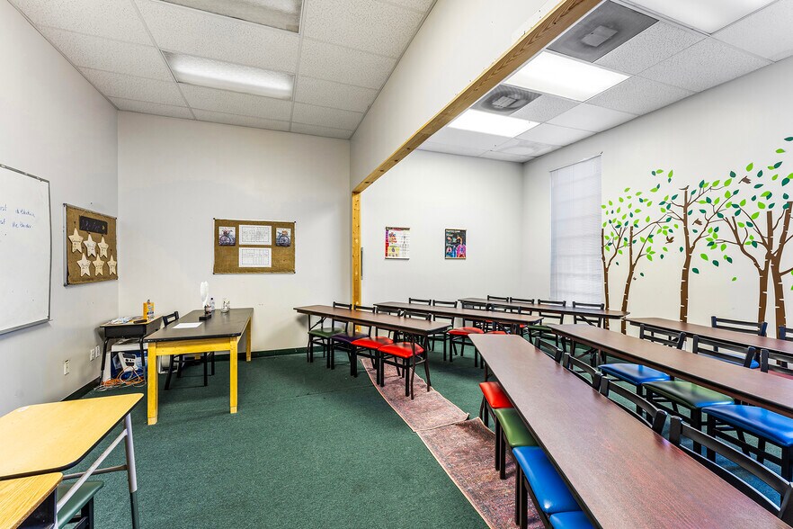 More Photos Of 15165 NW 77th Ave, Miami Lakes Medical For Lease