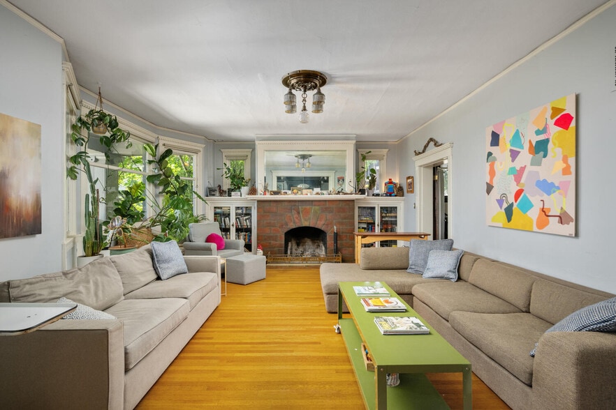 More Photos Of , Portland Multifamily For Sale