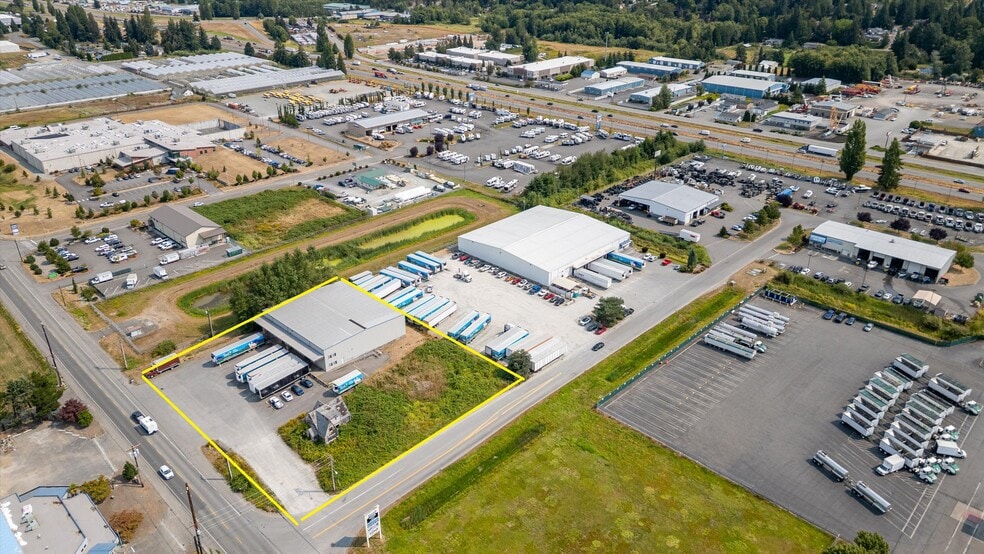 Primary Photo Of 3616 Old Highway 99 S Rd, Mount Vernon Distribution For Sale