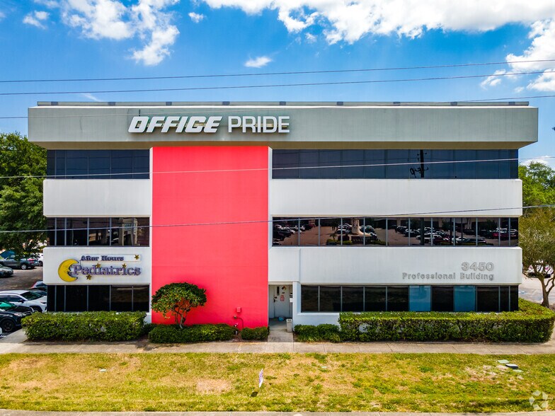 More Photos Of 3450 E Lake Rd, Palm Harbor Medical For Lease