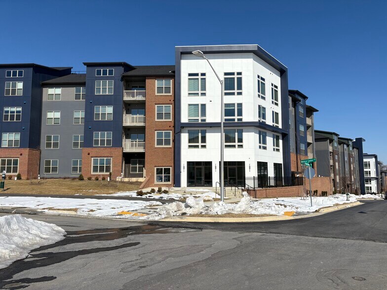 More Photos Of 10031 Blackwell Rd, Rockville Apartments For Lease