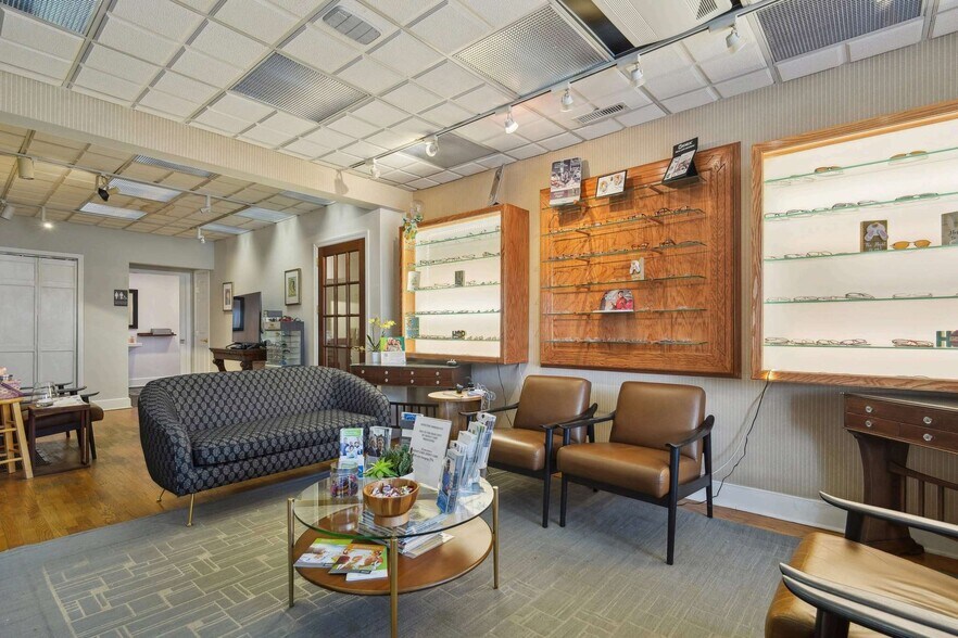 More Photos Of 393 Millburn Ave, Millburn Office Residential For Lease