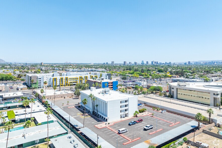 More Photos Of 5060 N 19th Ave, Phoenix Office For Sale