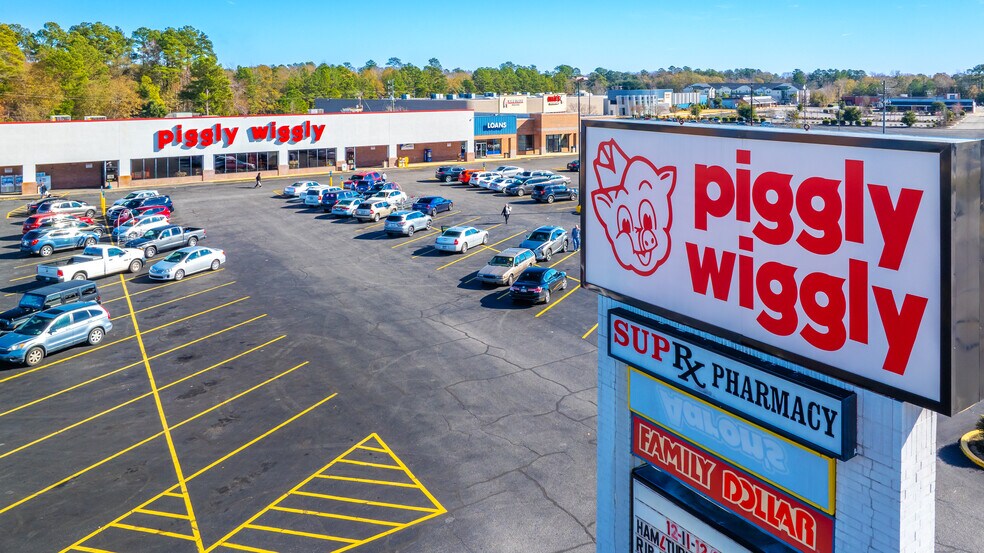 More Photos Of 1003-1025 Broad St, Sumter Unknown For Lease