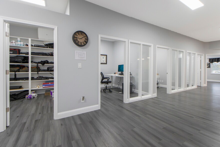 More Photos Of 4200 Evergreen Ln, Annandale Medical For Sale