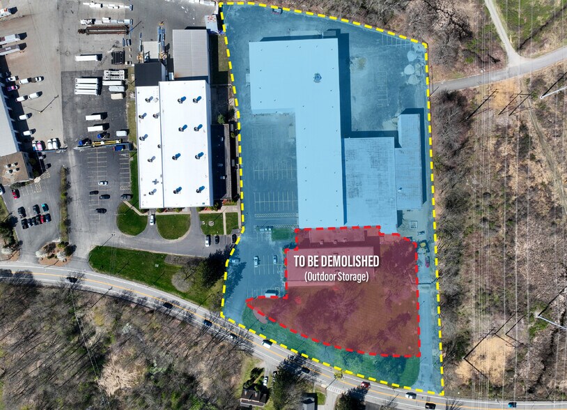 More Photos Of 1537 Grafton Rd, Millbury Warehouse For Lease