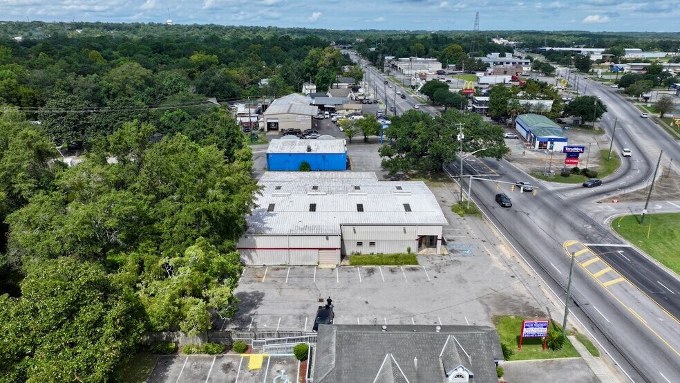 More Photos Of 3107 Spring Hill Ave, Mobile Freestanding For Sale