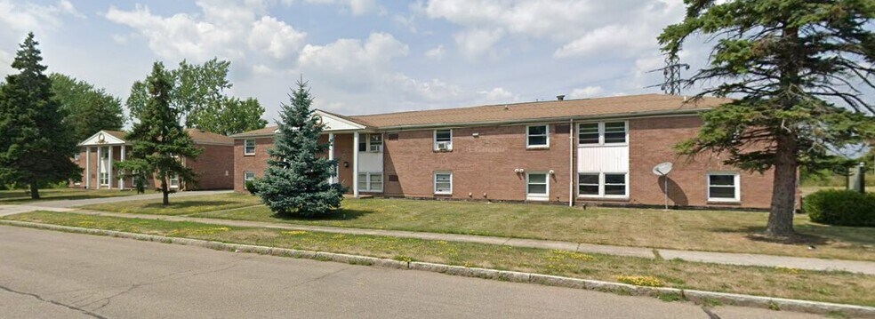 More Photos Of 4973-5271 Tuscarora Rd, Niagara Falls Apartments For Sale