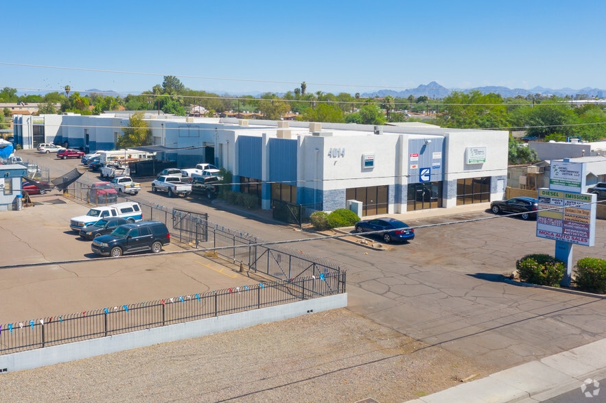 Primary Photo Of 4014 W Van Buren St, Phoenix Service For Lease