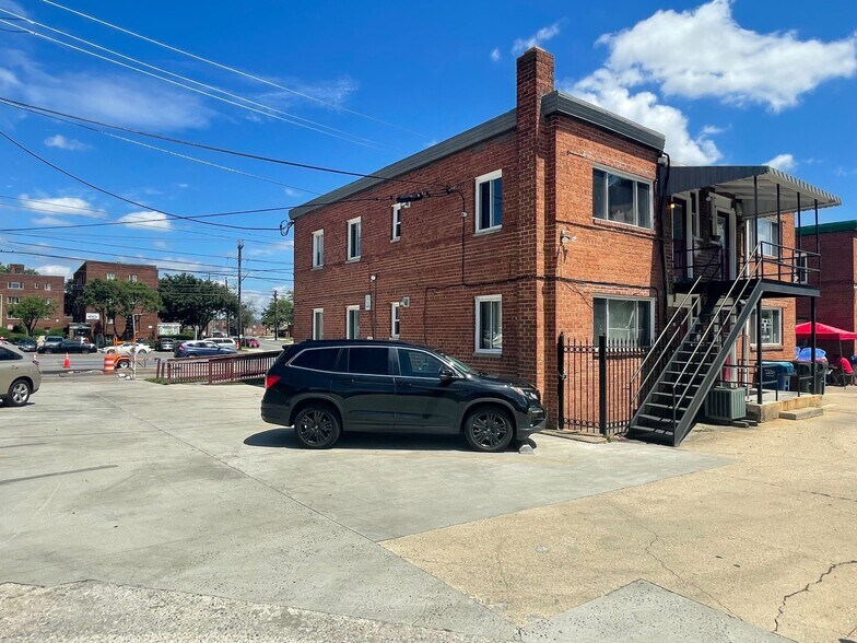 More Photos Of 1017 University Blvd E, Silver Spring Office For Sale